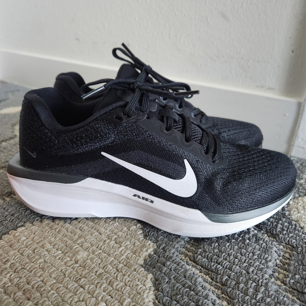 Women's Nike Air Winflo 11